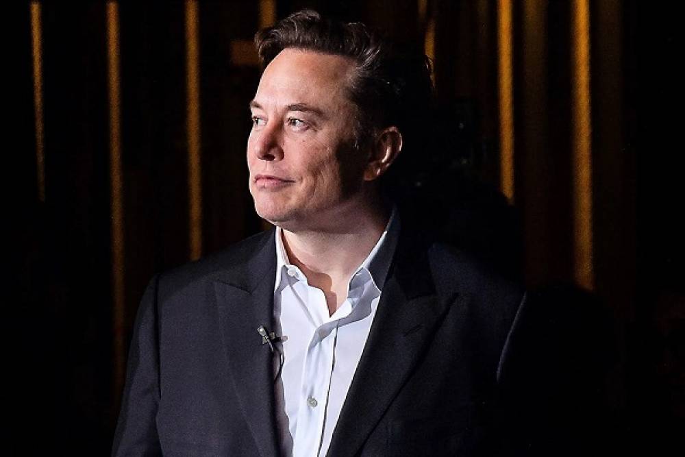 Elon Musk rendra son chatbot Grok open-source