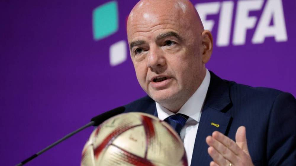 Le président de la FIFA réclame plus de sécurité dans le football après l’agression d’un arbitre en Uruguay