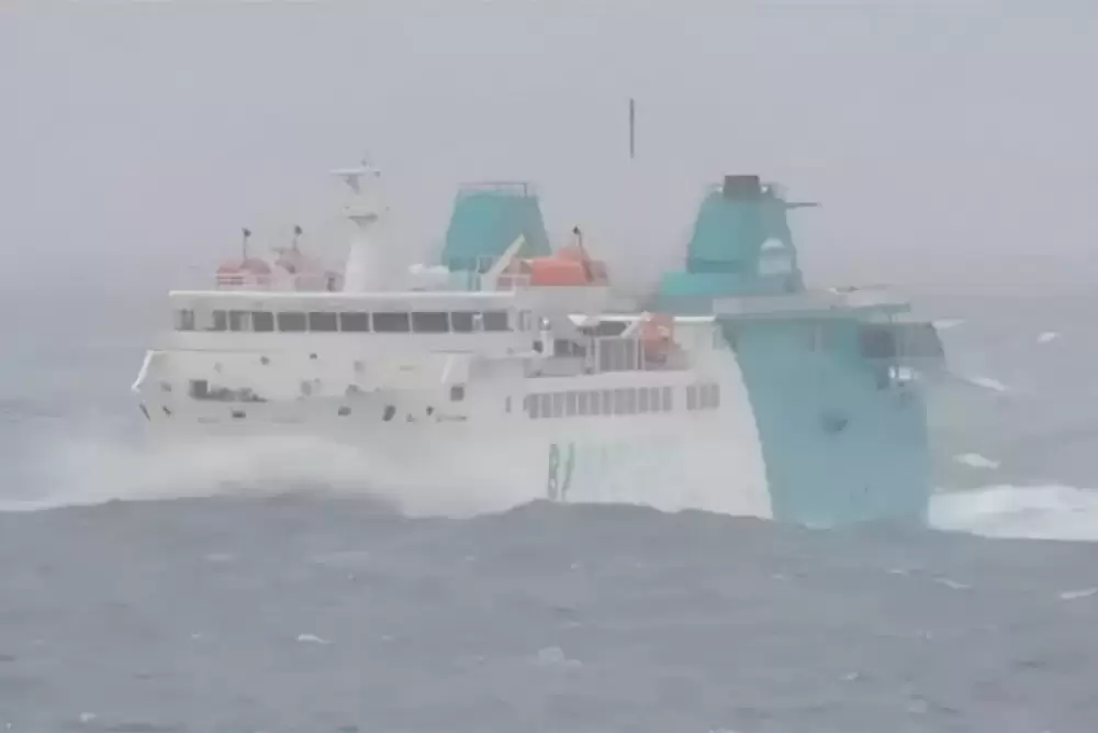 Le mauvais temps perturbe le trafic maritime entre Algésiras, Tarifa et Tanger