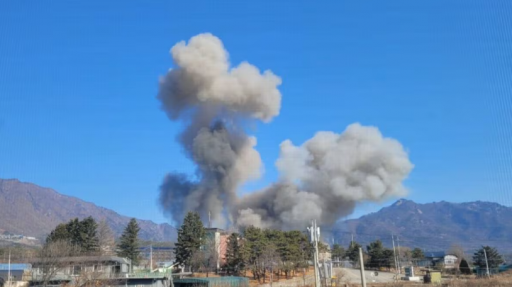 Corée du Sud: un avion militaire largue par erreur huit bombes, blessant des civils