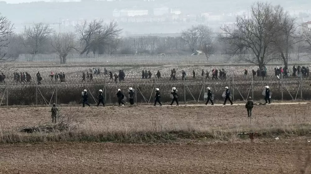 Émigration irrégulière : la Turquie veut ériger un mur à sa frontière avec la Grèce