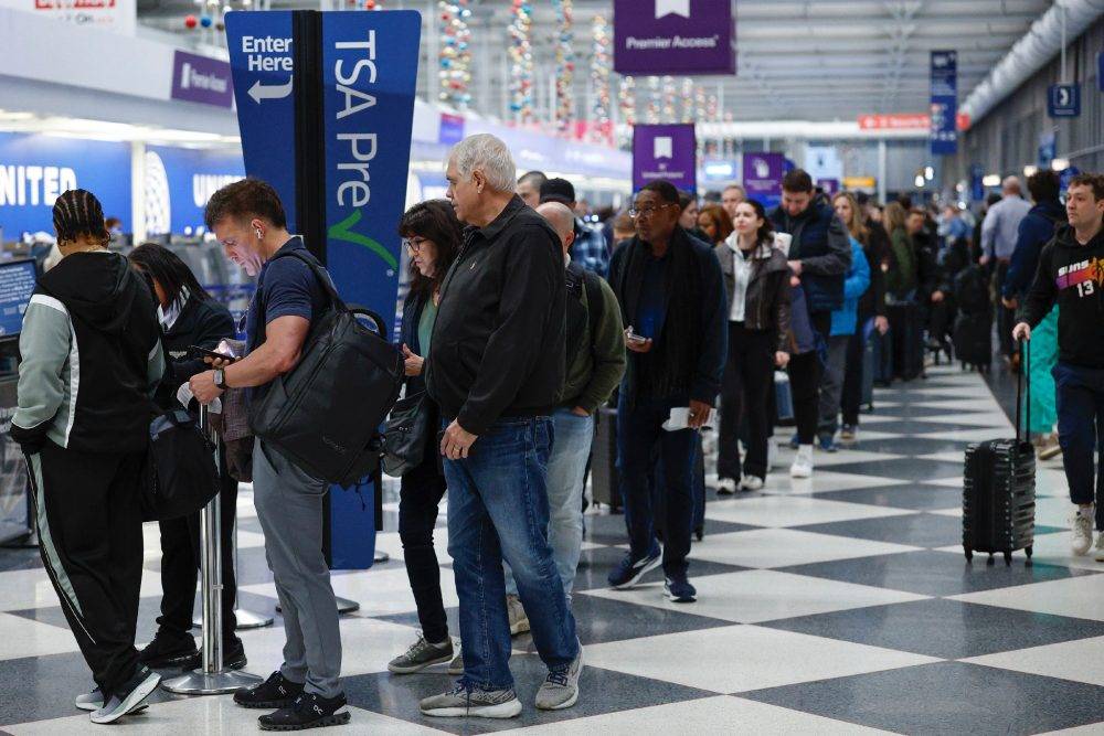 Des aéroports américains de nouveau touchés par une paralysie budgétaire partielle