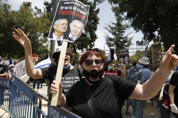 Israël: l'accord de gouvernement Netanyahu/Gantz entre les mains de la Cour suprême