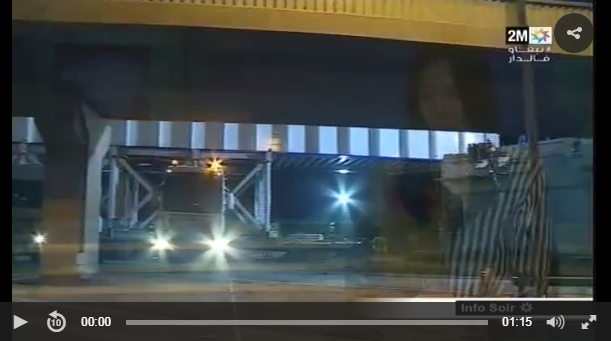 Reportage/Autoroute Casa-Berrechid : pose de l'ossature métallique du 1er pont desservant l'aéroport Mohammed V
