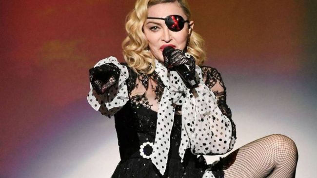 Madonna affirme avoir attrapé le coronavirus durant sa tournée parisienne