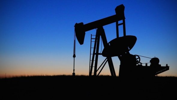 Pétrole: L’Arabie Saoudite va réduire en juin sa production d’1 million de barils/jour