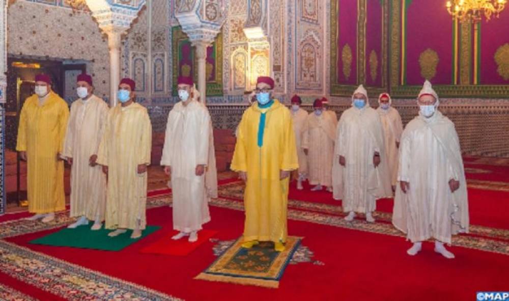 SM le Roi, Amir Al-Mouminine, commémore Laylat Al-Qadr bénie