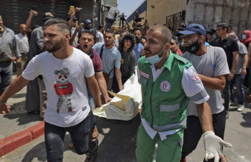 Menaces d'expulsion de Palestiniens : plus de 20 morts dans des bombardements israéliens à Gaza après des salves de roquettes du Hamas