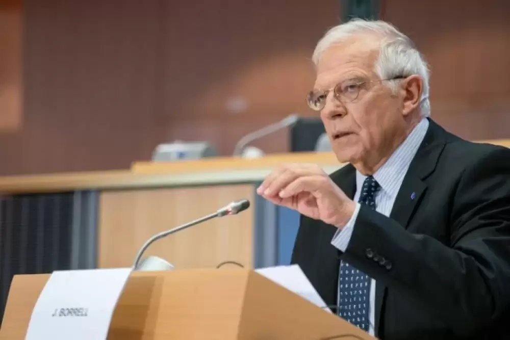 Josep Borrell tente l’apaisement et le patronat espagnol s’affole