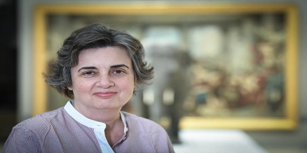 Première en France, une femme à la tête du Louvre