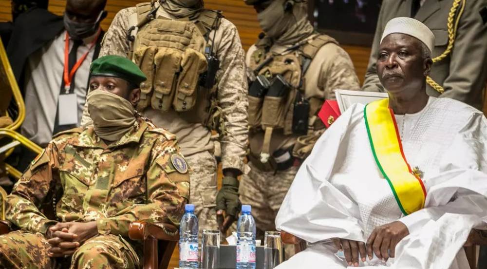 Mali : la junte annonce la démission du président et du Premier ministre de transition