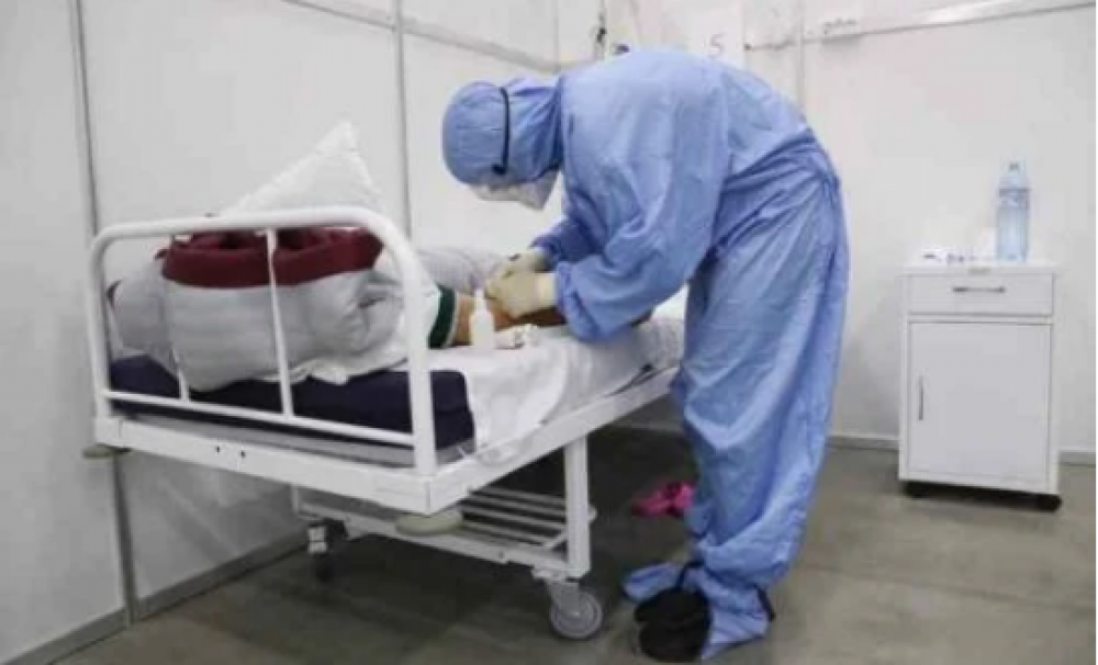 Vaccination : Les médecins du public refusent de travailler le 2è jour de l'Aid et les samedis