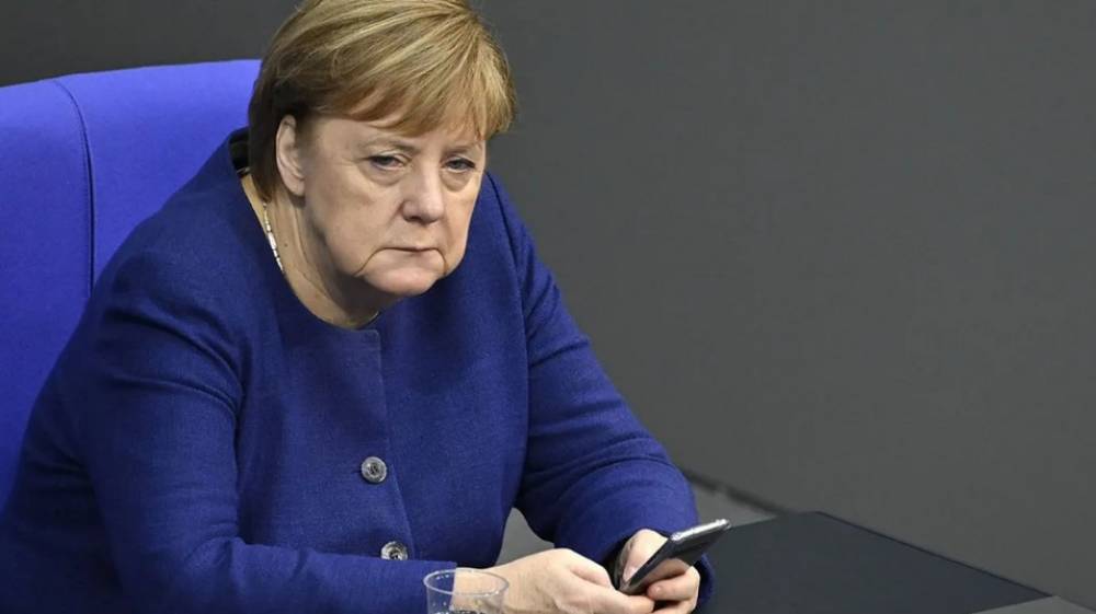 Espionnage : Angela Merkel et ses alliés européens auraient été visés par la NSA