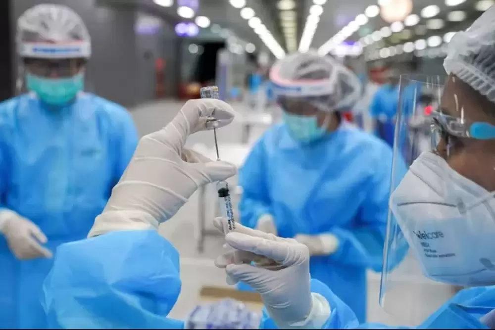 Au moins 115.000 professionnels de la santé ont été emportés par le Covid-19 dans le monde