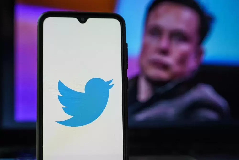 Twitter tente de rassurer ses annonceurs face à la nouvelle "liberté d'expression" d'Elon Musk