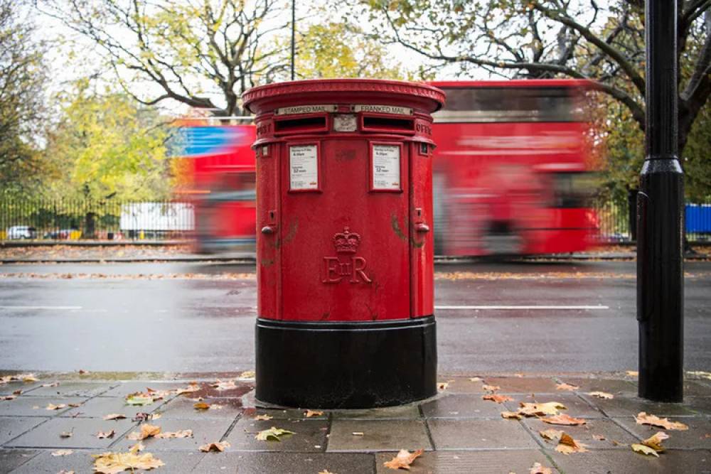 Le service postal britannique enregistre une perte d’un milliard de livres