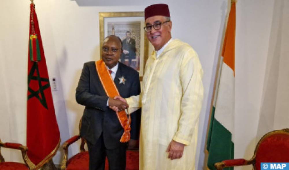 L’ex-ambassadeur de Côte d’Ivoire au Maroc Idrissa Traoré décoré du Grand Cordon du Wissam Alaouite