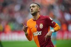 Okan Buruk : "Hakim Ziyech reste à Galatasaray pour la saison prochaine"