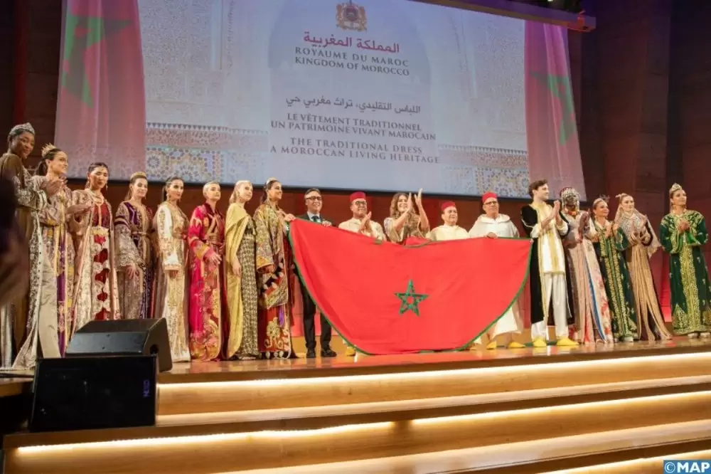 France: le caftan marocain s'illustre à la Semaine africaine de l’UNESCO