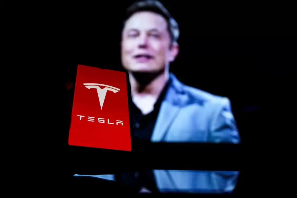 Les États-Unis enquêtent sur Tesla et de possibles fraudes liées à son Autopilot