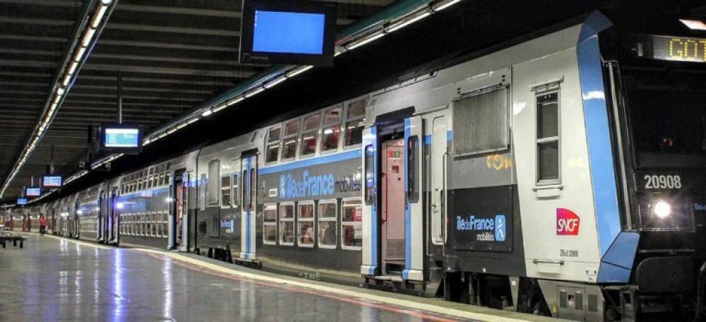 France: Grèves dans les aéroports parisiens et le transport ferroviaire