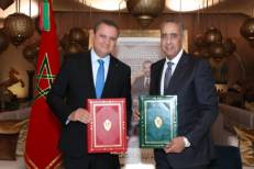 La DGSN et Renault Maroc signent une convention de partenariat