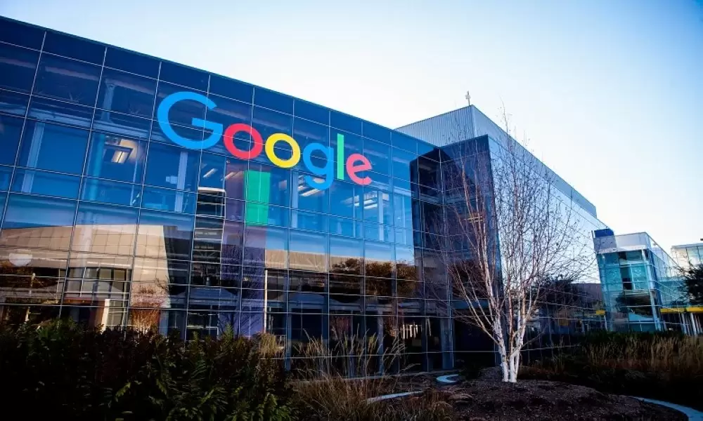 Google lance un nouveau mode de recherche en ligne avec de l'intelligence artificielle renforcée