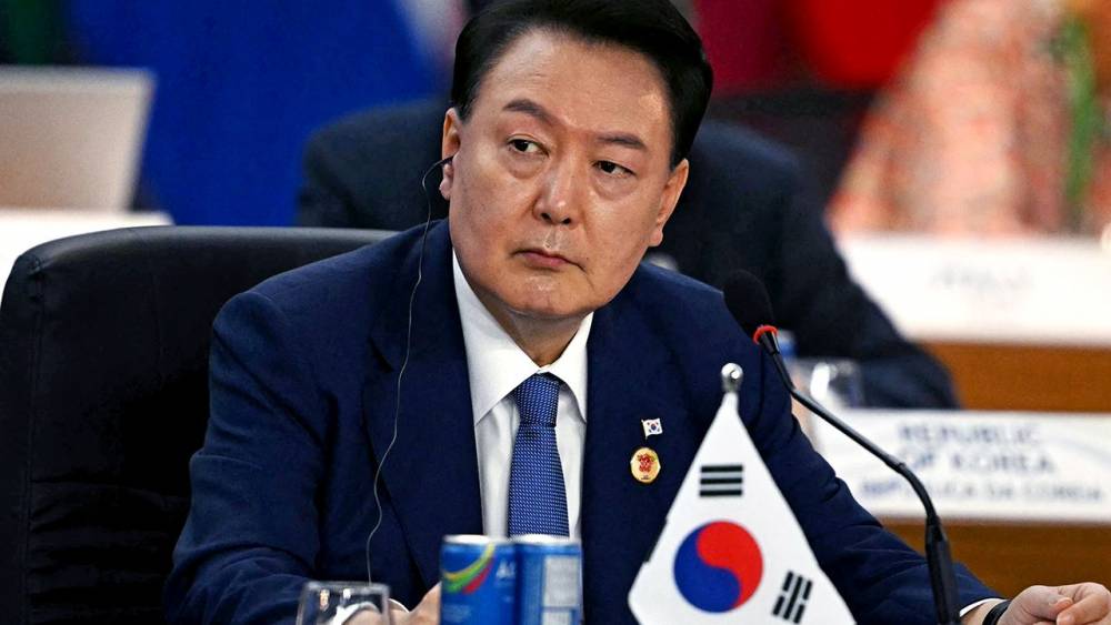 Corée: L'ex-président Yoon Suk Yeol inculpé pour "abus de pouvoir"