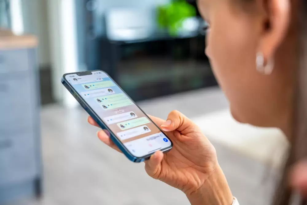 WhatsApp déploie les chats vocaux à tous les groupes, voici l'astuce pour l'activer !