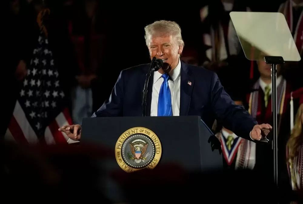 Cinéma : Trump impose des droits de douane de 100% sur les films produits à l'étranger
