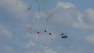 USA : collision de deux avions militaires lors d’u...