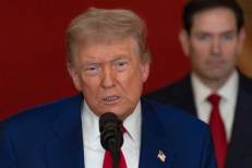 Trump affirme que le cessez-le-feu avec l’Iran reste en vigueur malgré une attaque visant trois navires US