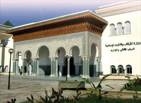 Bientôt une grande mosquée à El Guerguarat