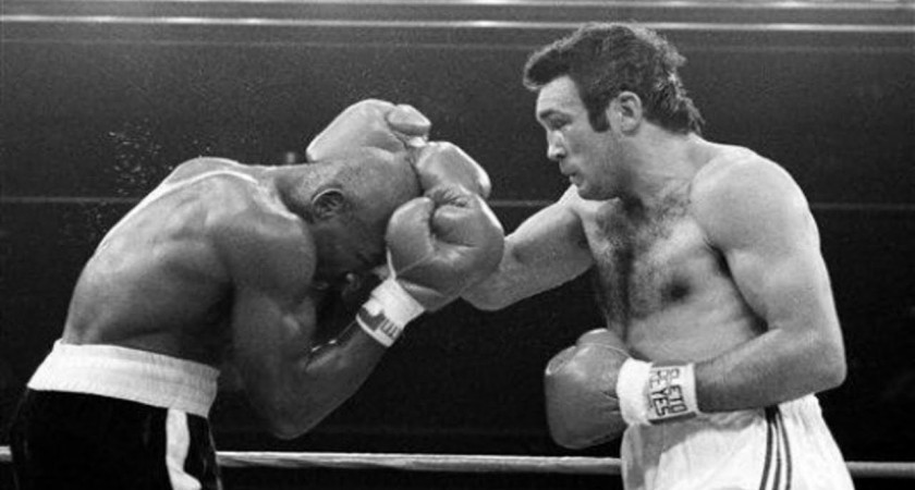 Boxe: l’ex-champion argentin Juan Domingo Roldan meurt du Covid-1