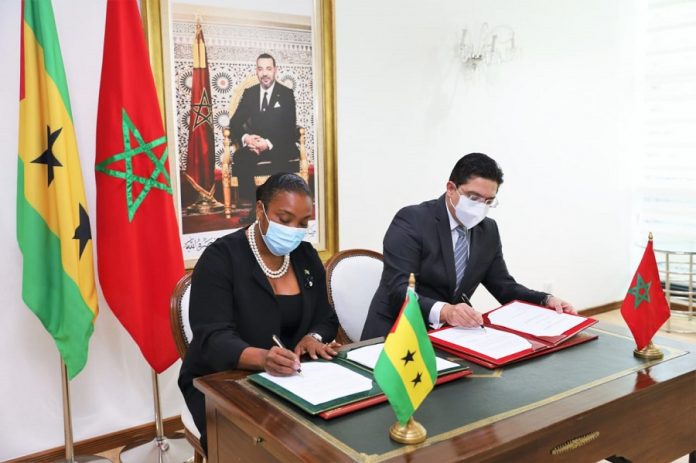 M. Nasser Bourita reçoit son homologue santoméenne