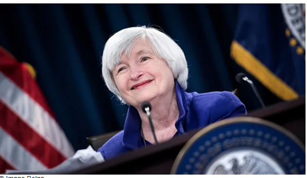 Biden nomme l'ex-présidente de la Banque centrale, Janet Yellen à la tête du Trésor: encore une nomination INÉDITE