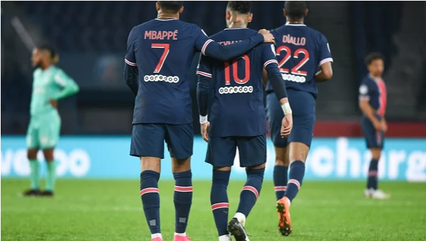 Mercato - PSG : Leonardo aurait pris une grosse décision pour Neymar et Mbappé !