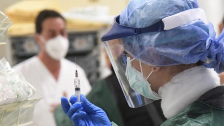 Covid-19 : Le Maroc prévoit 10 vols à déstination de la Chine pour apporter le vaccin