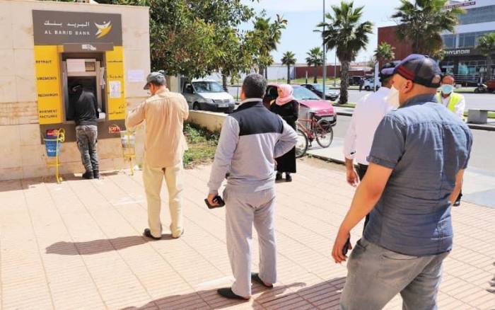 Les retraits d’argent explosent : les Impôts en cause