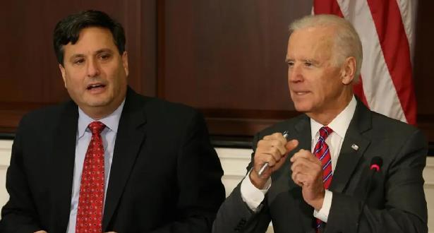 Biden désigne son conseiller Ron Klain futur chef de cabinet de la Maison Blanche