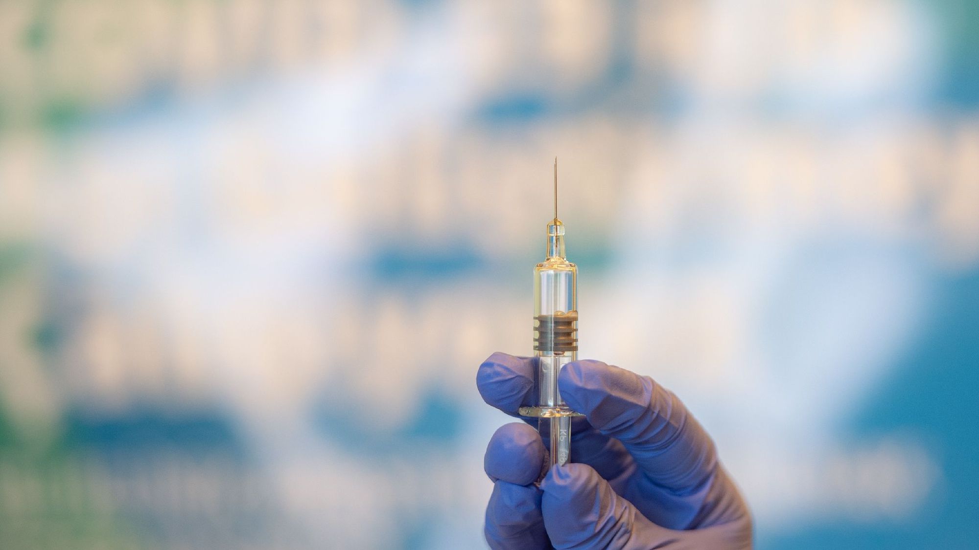 Covid-19 : quelles sont les stratégies de vaccination dans les autres pays européens ?