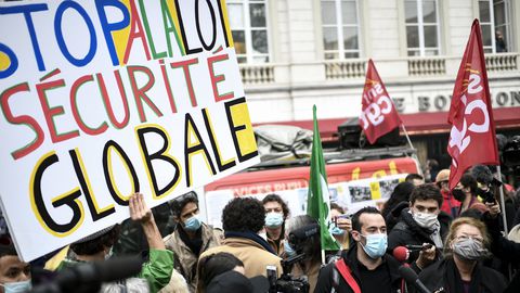 France : La loi sur la sécurité globale inquiète les médias