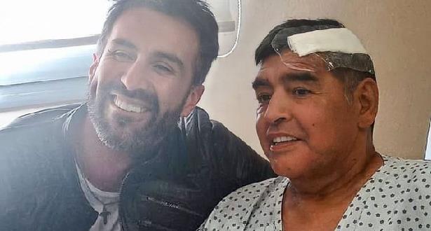 Maradona quitte l’hôpital huit jours après son opération à la tête