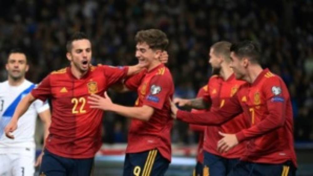 Qualifs Mondial 2022 : L’Espagne bat la Grèce et prend la tête de son groupe