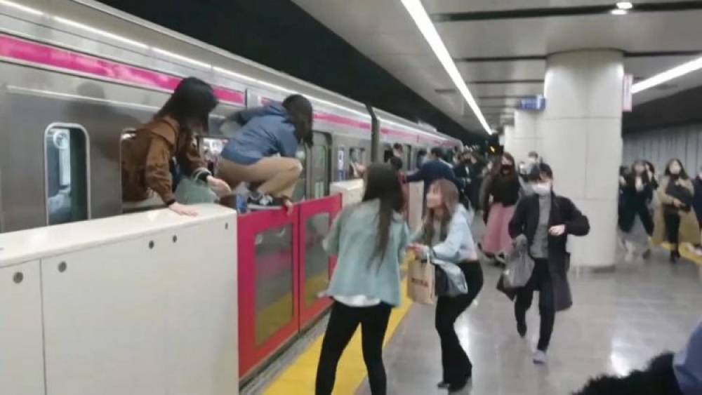 Japon : Une attaque dans un train à Tokyo fait 17 blessés