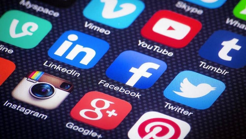 Violences 2.0: Les réseaux sociaux peuvent basculer en un espace de règlement de compte entre les jeunes