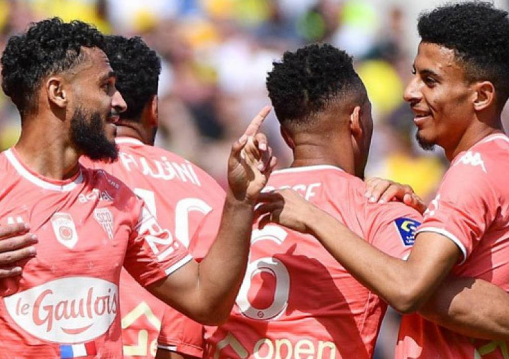 Angers: l’entraineur de Boufal et Ounahi limogé, l’intérim assuré par un Marocain
