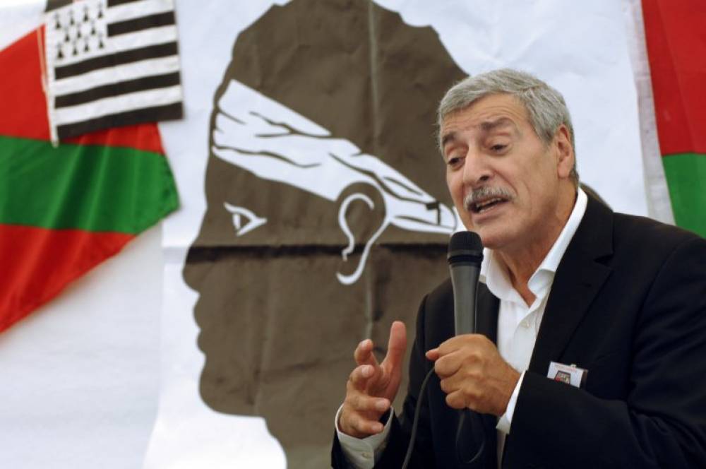 Algérie: le chef du mouvement Kabyle MAK condamné à perpétuité