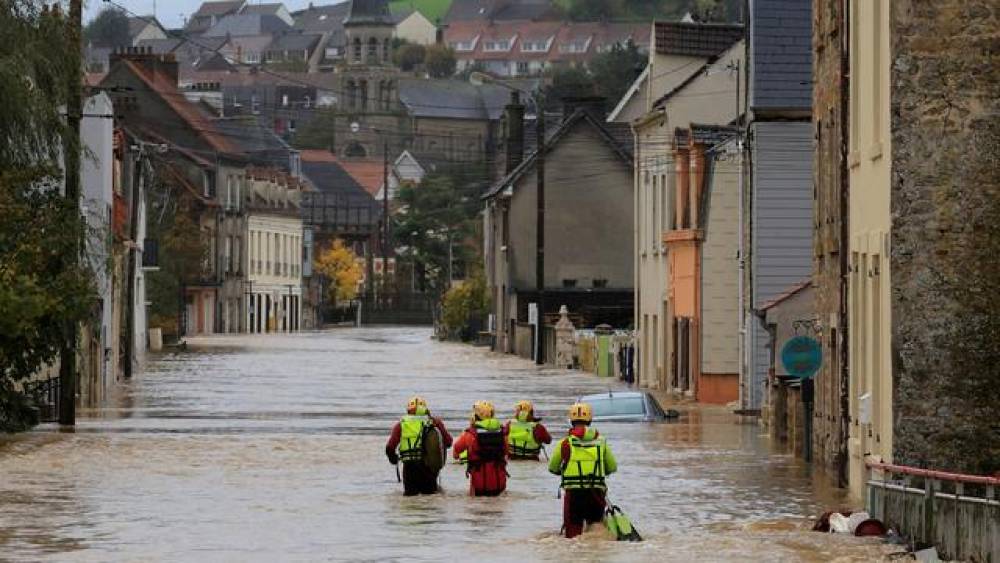 Espagne: Les inondations pourraient réduire de 0,2 point la croissance du PIB