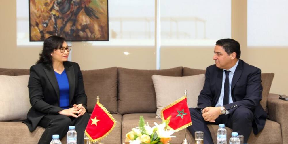 Omar Hajira reçoit la vice-ministre de l'Industrie et du Commerce du Vietnam